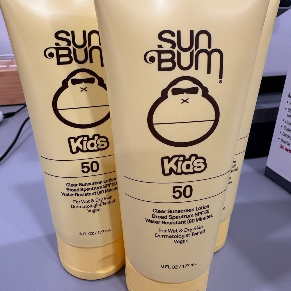 Sun Bum Kids Clear Sunscreen Lotion SPF 50 - exp 03/2027 (Lot of 3)